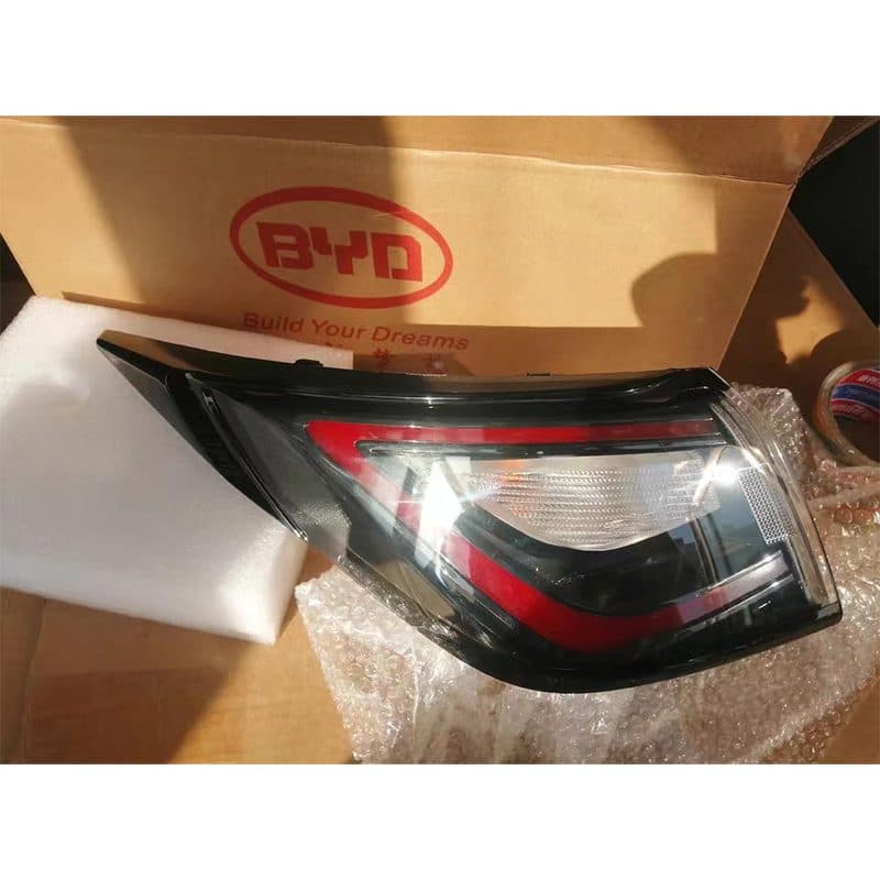 Задние фонари левый и правый BYD Dolphin (2)